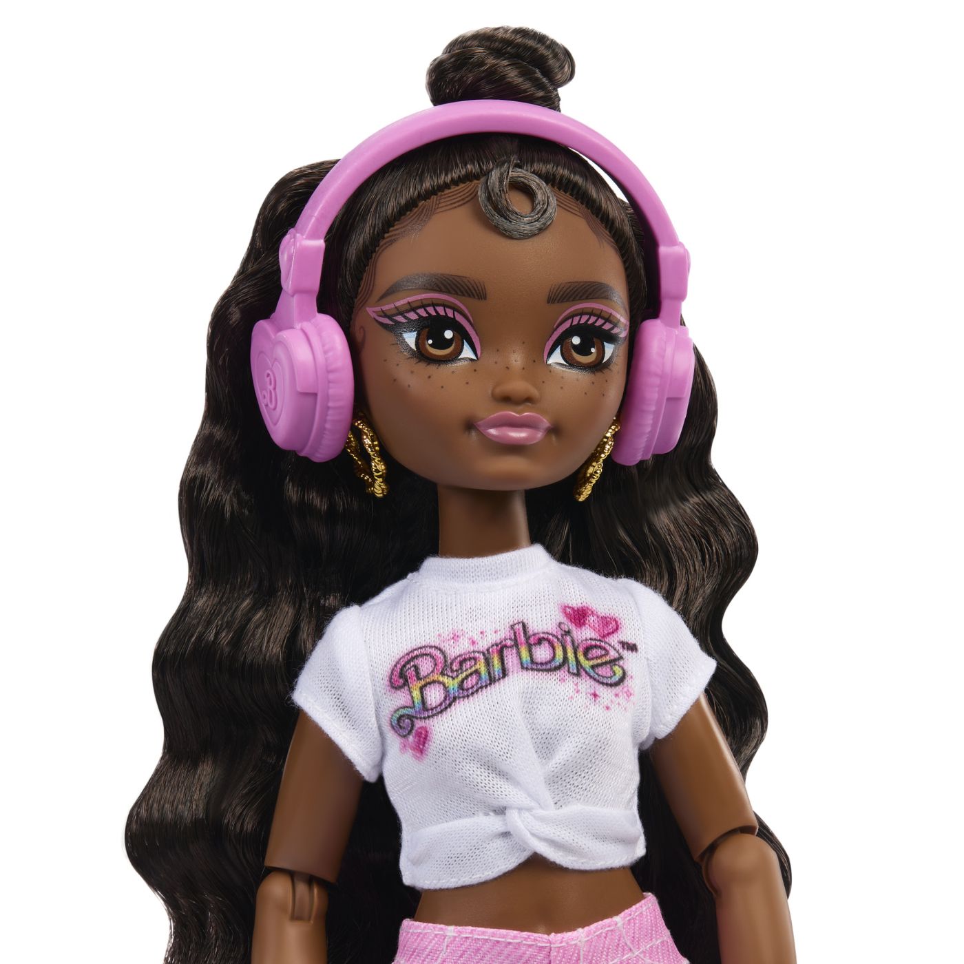 Păpușă Barbie Dream Besties Brooklyn Petrecere pe Role cu accesorii