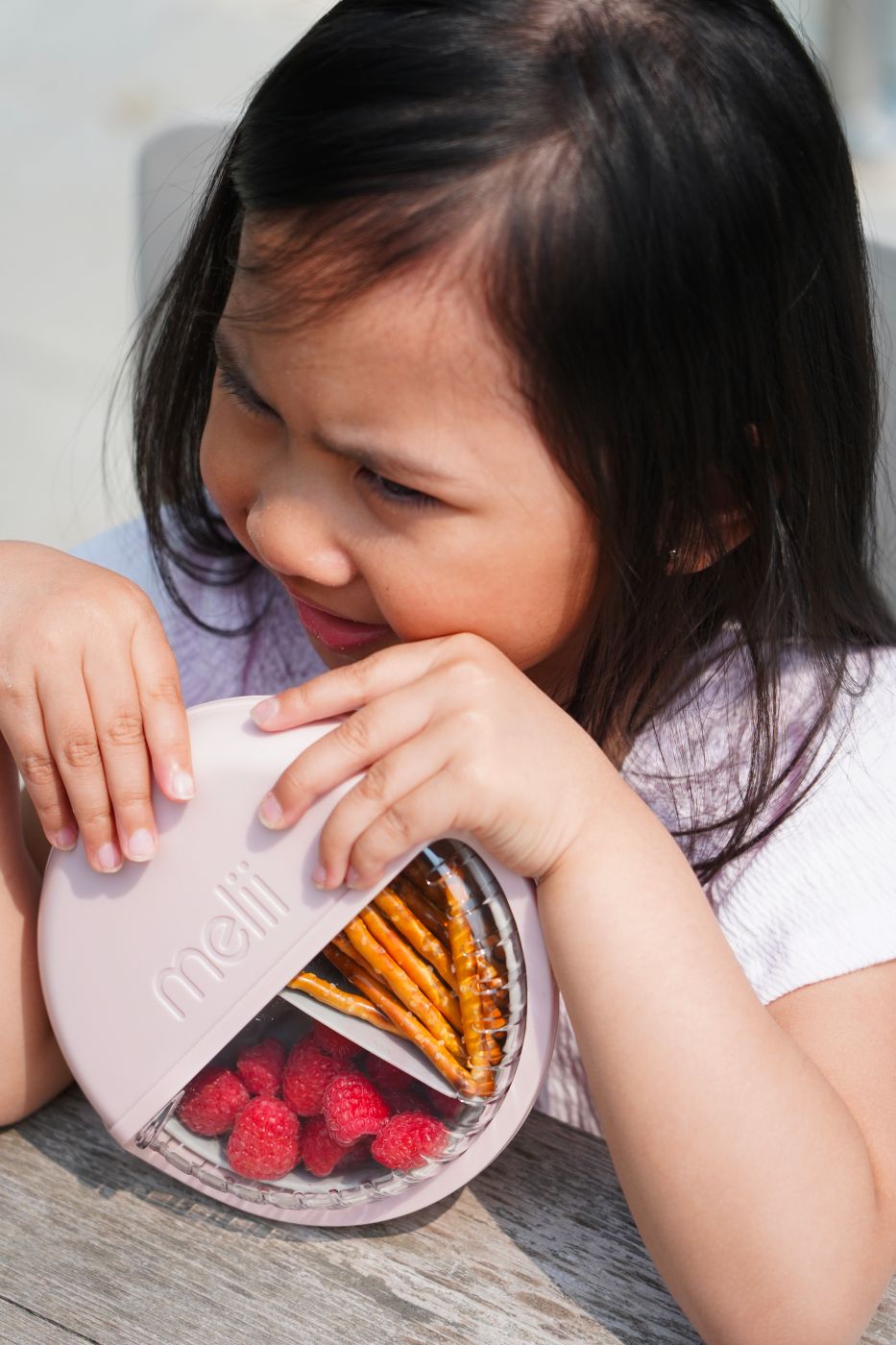 Cutie pentru gustări rotativă Melii Pink, 3 compartimente