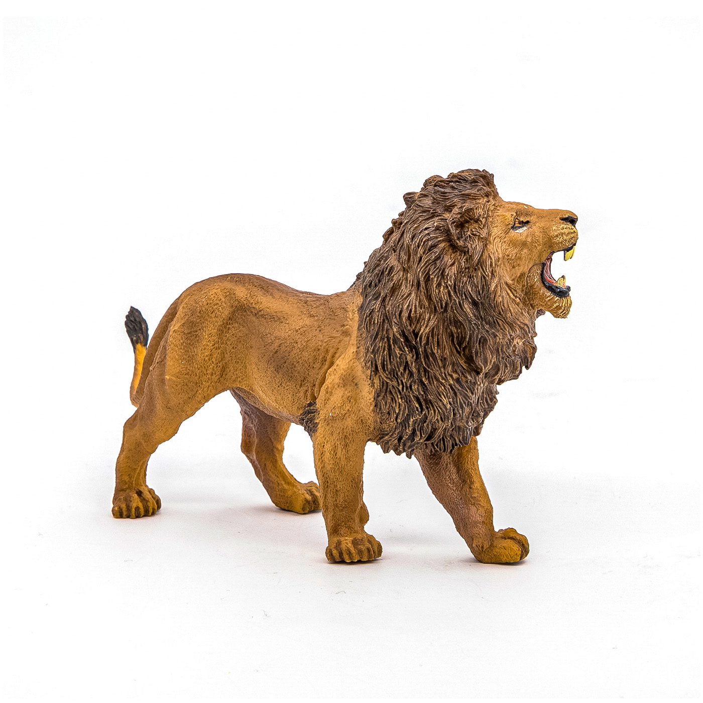 Figurina leu african Papo, pictata manual, pentru copii 3+