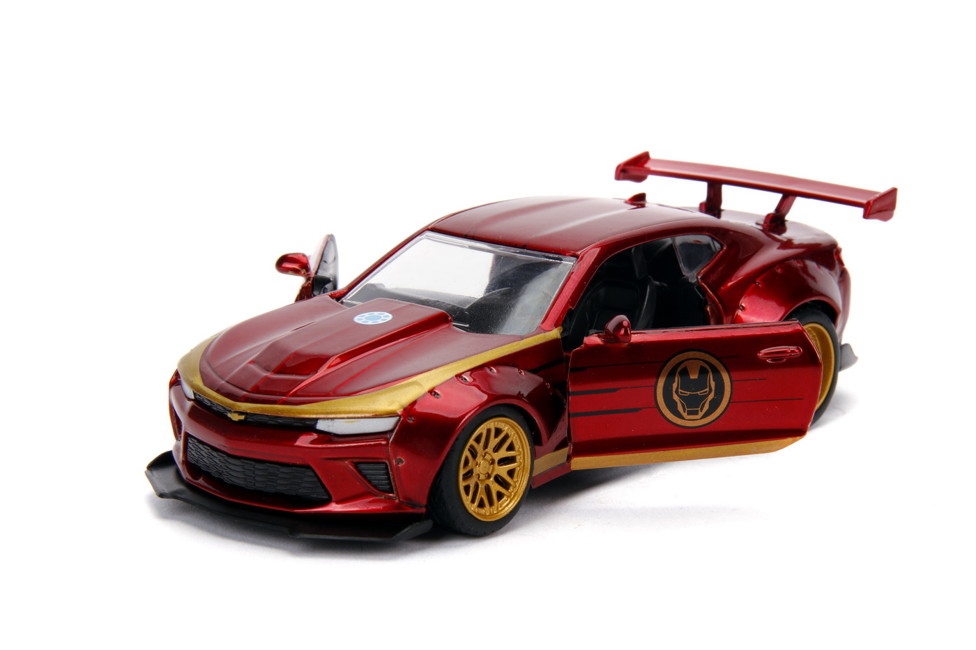 Mășinuță metalică Iron Man 2016 Chevy Camaro SS, scara 1:32