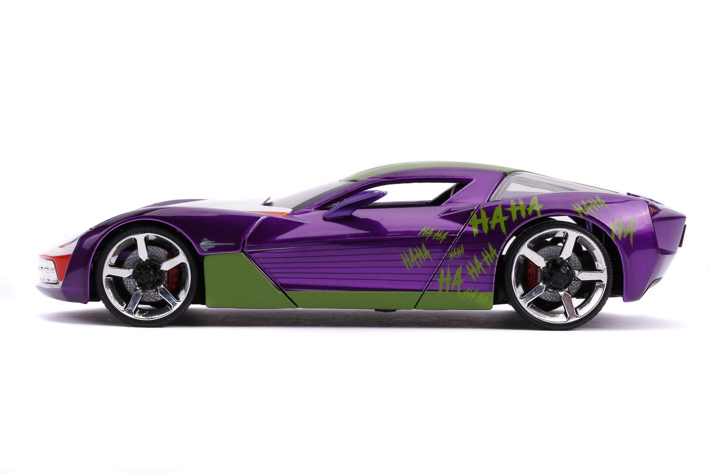 Mașinuță metalică Chevy Corvette Stingray 2009 cu figurina Joker, 1:24