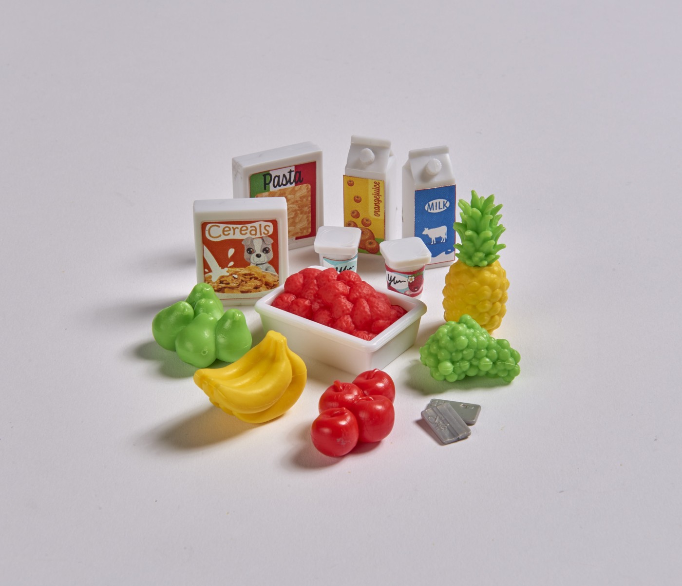 Papusa Steffi Love la supermarket cu accesorii si casa de marcat