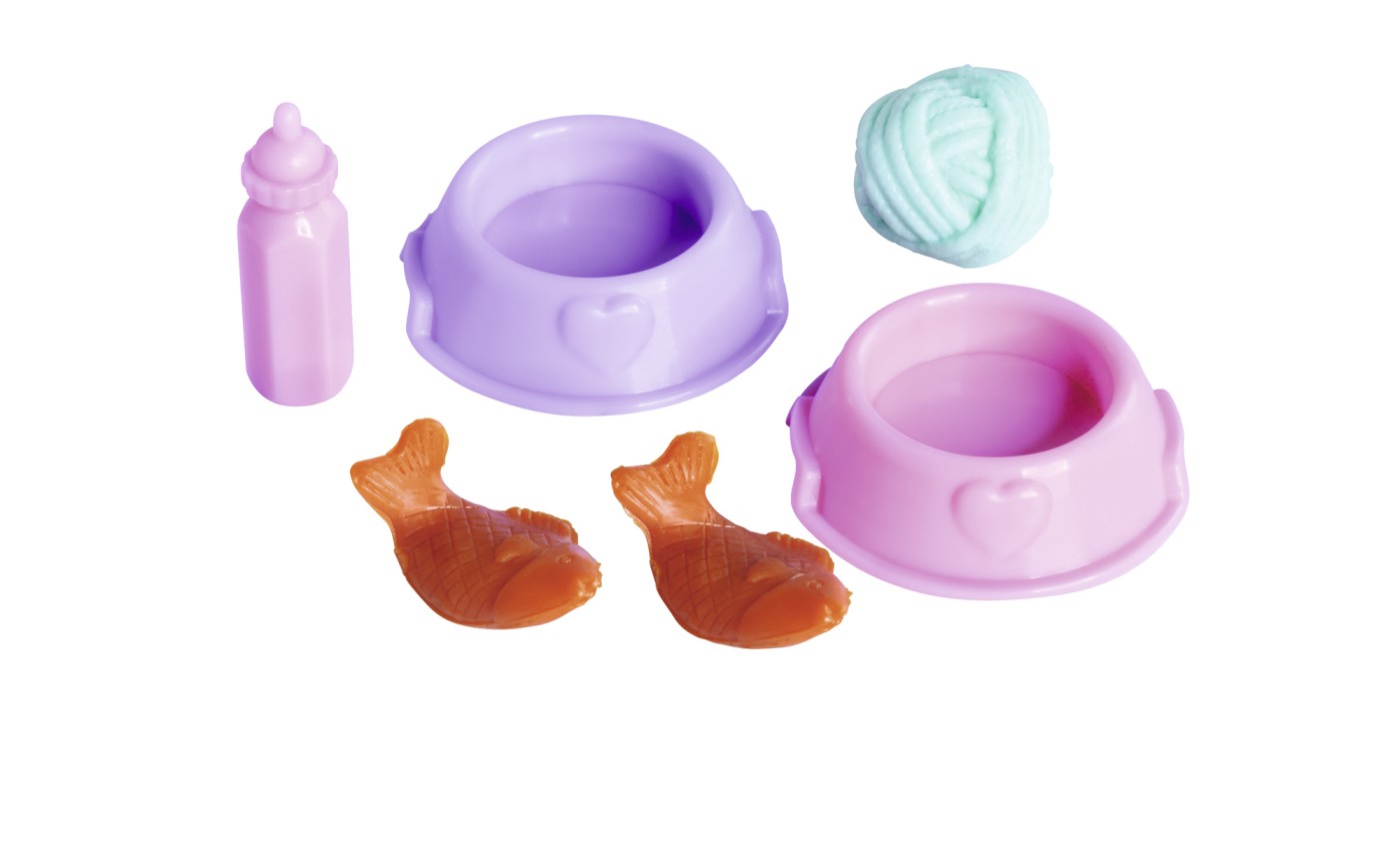 Papusa Steffi Love iubitoare de pisici, cu pisica si 2 pisoi