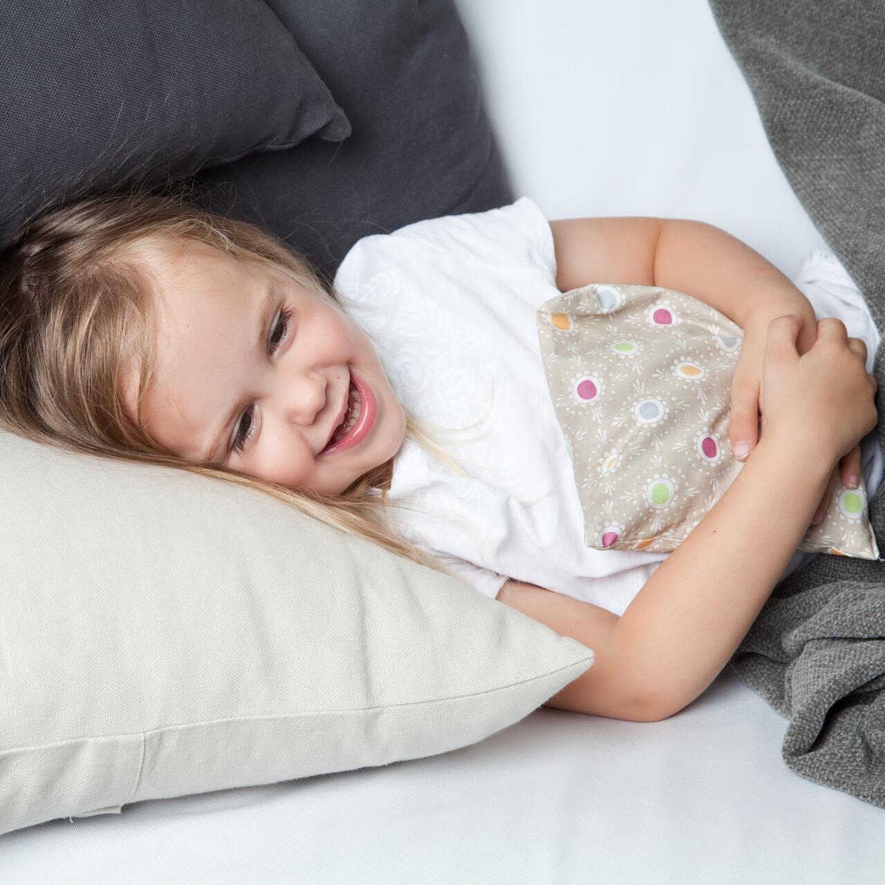 Pernuta termica anticolici pentru bebelusi cu samburi de cirese, 16 x 16 cm, Gruenspecht