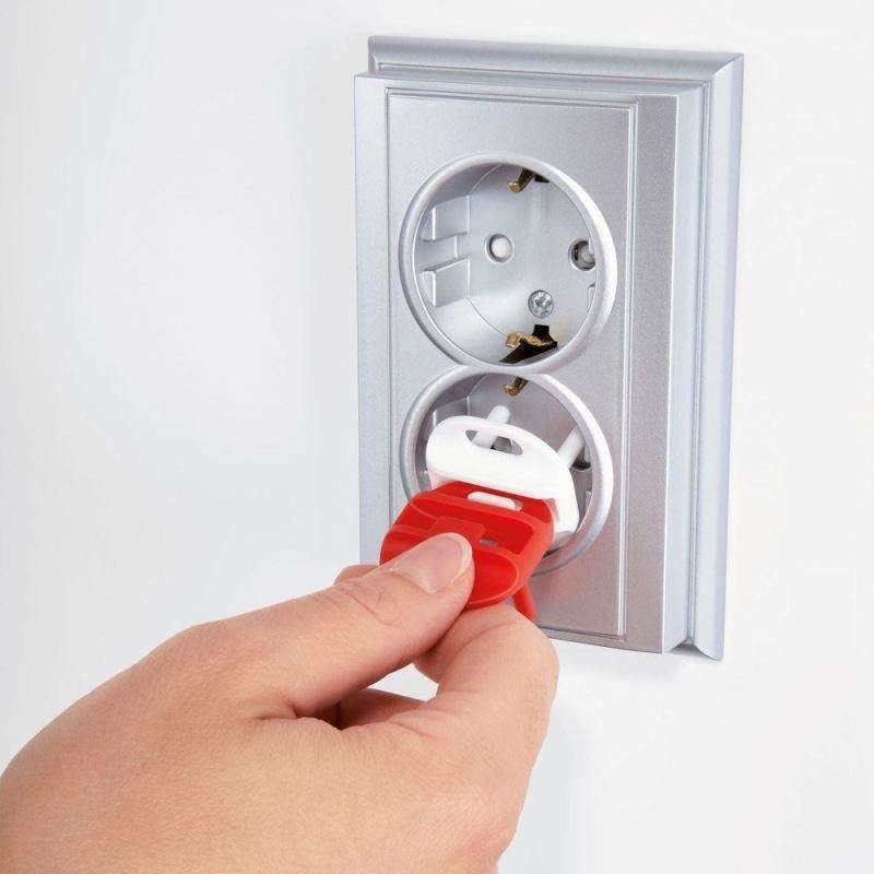 Protectii universale pentru prize electrice REER, set 6 bucati