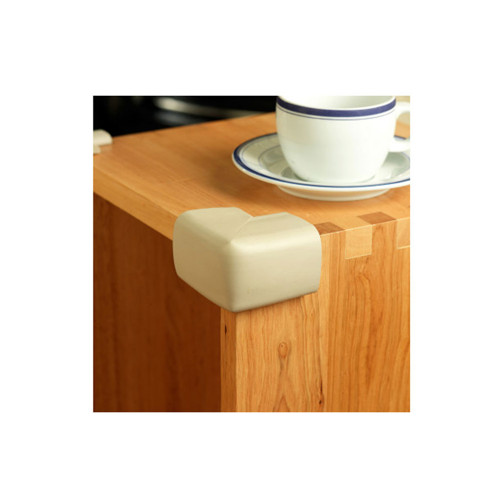 Set 4 protecții XL pentru colțuri mobilier Clevamama, siguranță copii