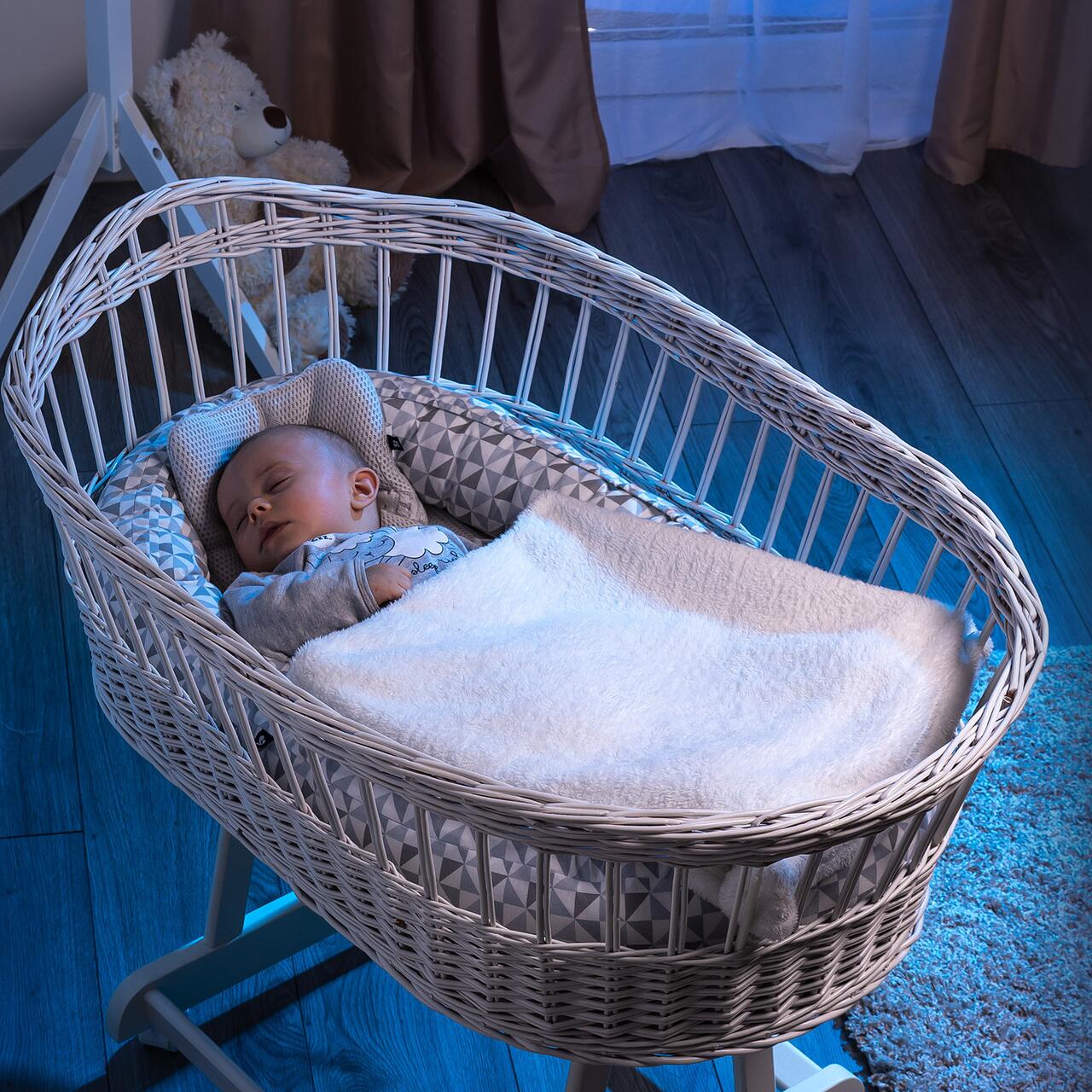 Lampa de veghe inteligenta Wi-Fi cu 25 sunete si lumina RGB Reer