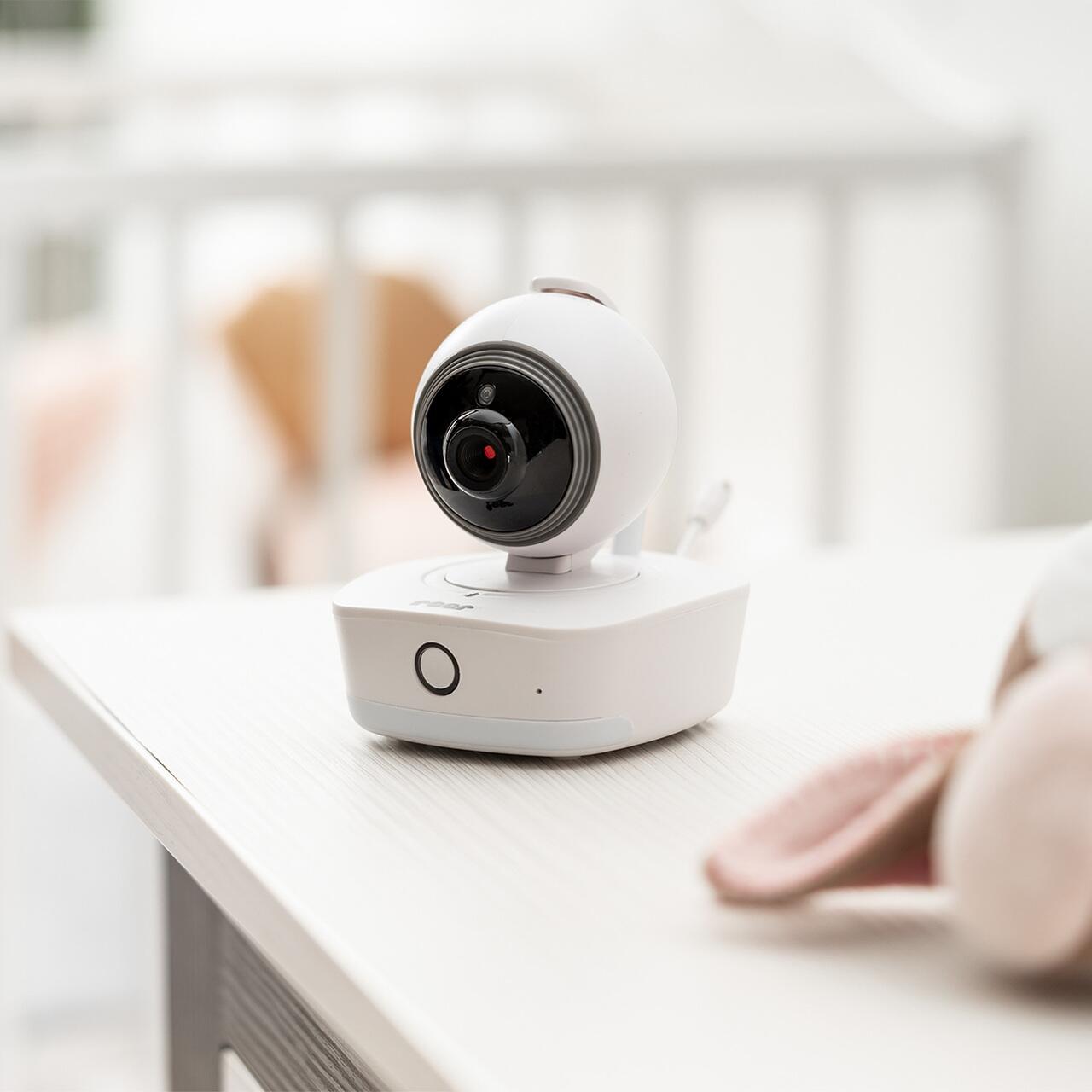Video monitor digital pentru bebelusi cu camera rotativa si urmarire inteligenta a miscarii, REER BabyCam XL 80440