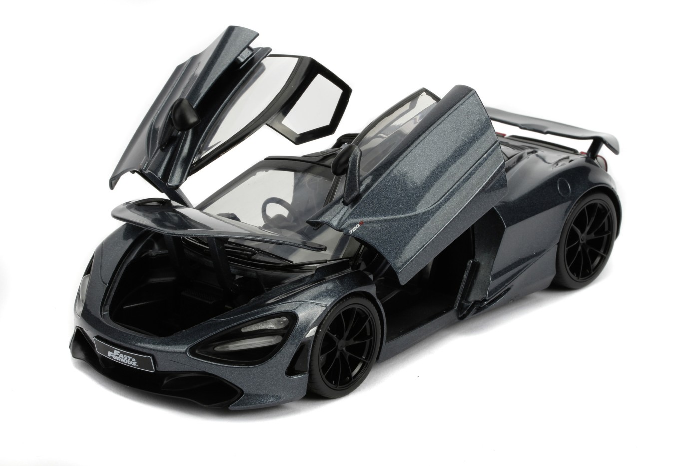 JADA FAST AND FURIOUS MASINUTA METALICA SHAW S MCLAREN 720S SCARA 1:24