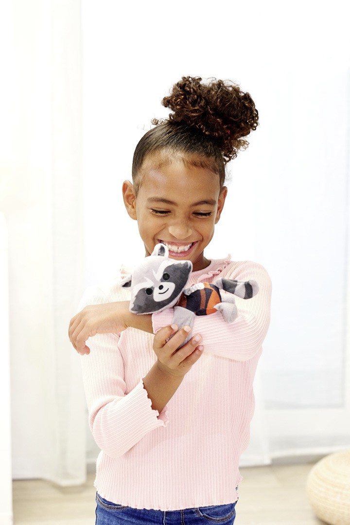 MARVEL BRATARA DE PLUS ROCKET 17CM