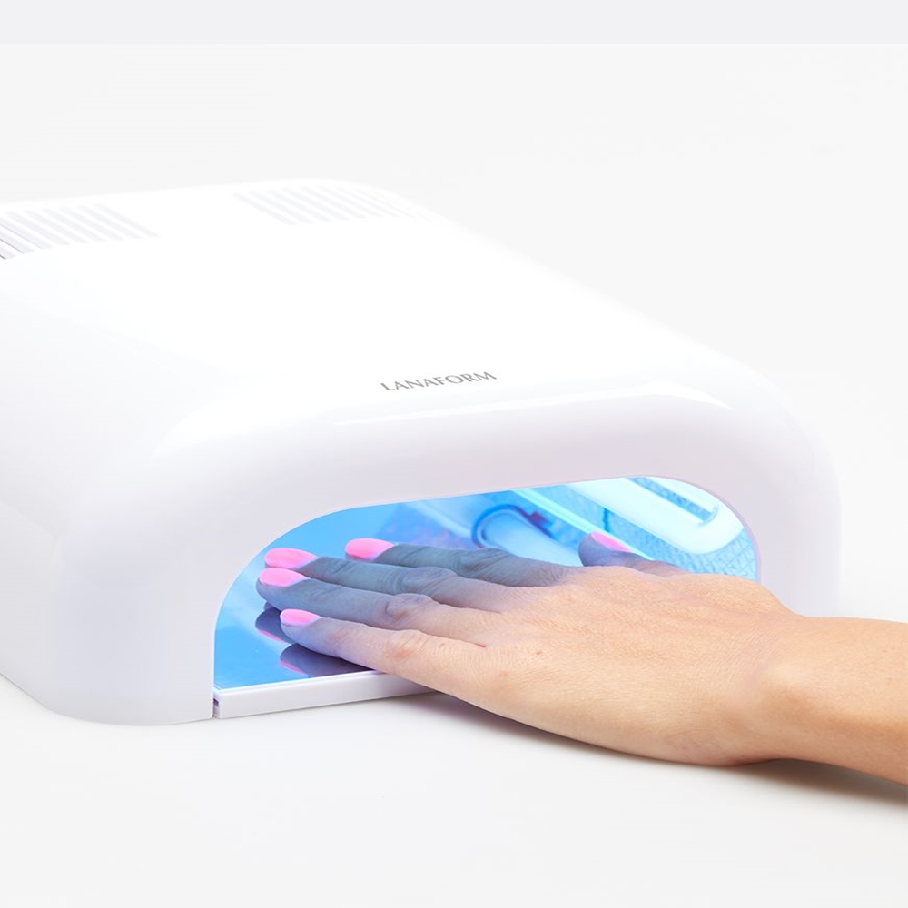 Uscator pentru unghii cu UV Lanaform LA130511