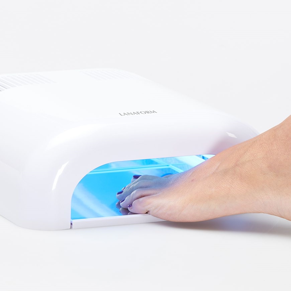 Uscator pentru unghii cu UV Lanaform LA130511