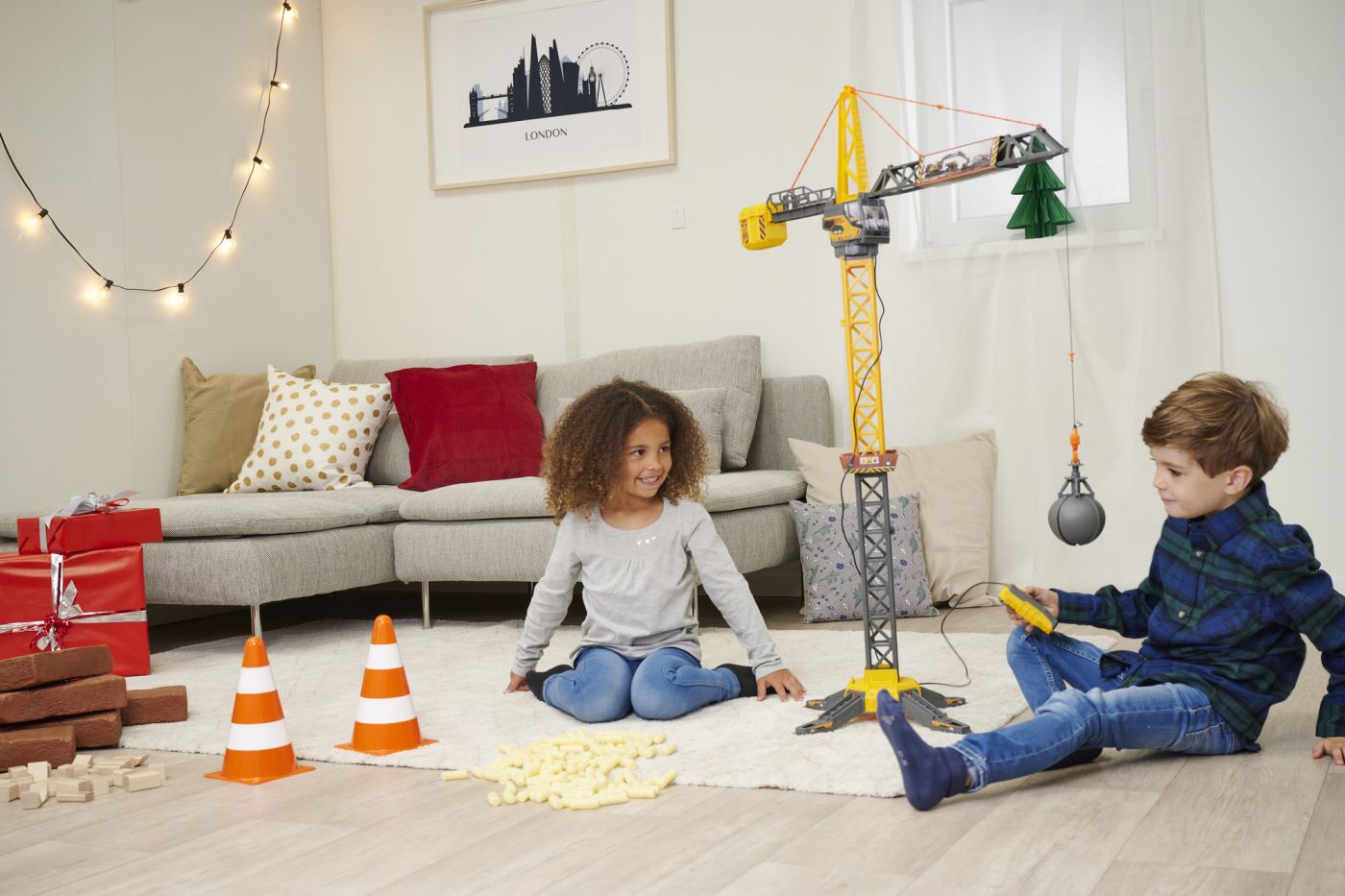 DICKIE MACARA MIGHTY CRANE 110CM ROTATIE 360 CU TELECOMANDA