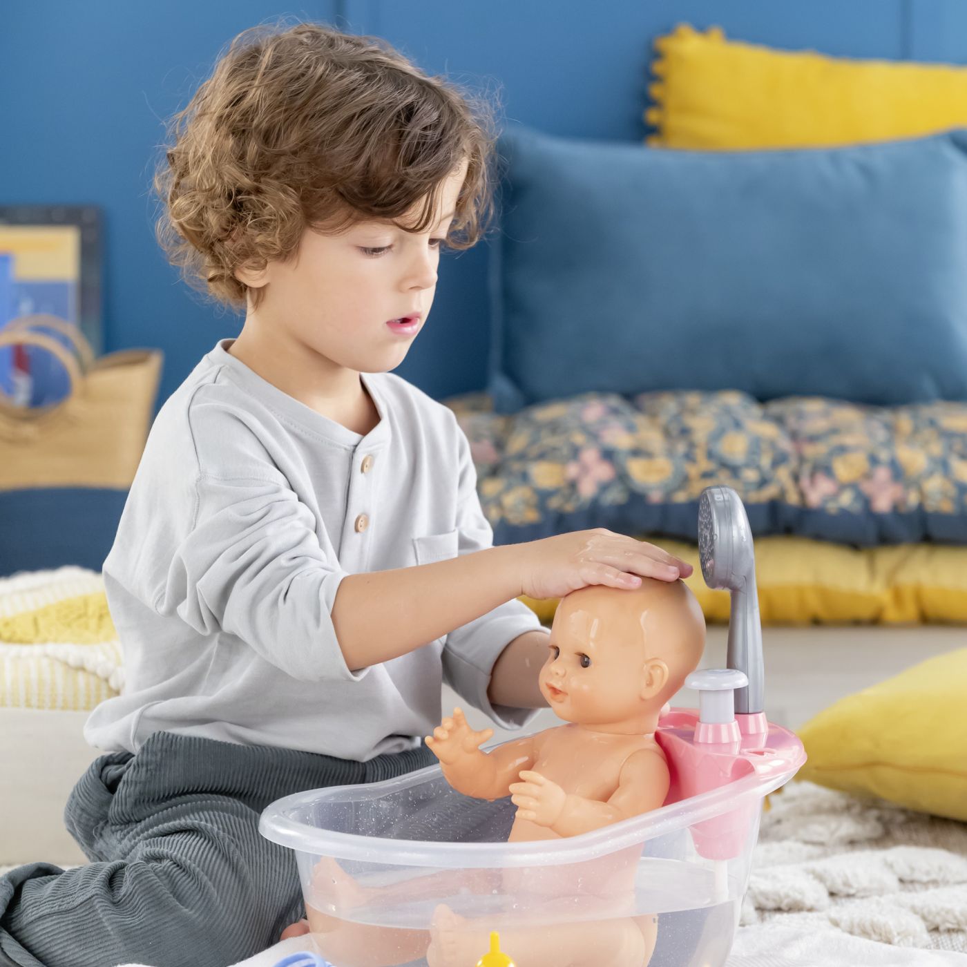 COROLLE MGP BEBELUSUL PAUL CU ACCESORII 36CM