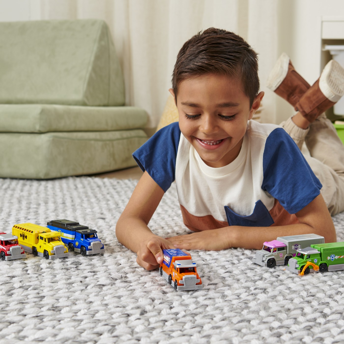 PATRULA CATELUSILOR VEHICULE METALICE CAMION CHASE