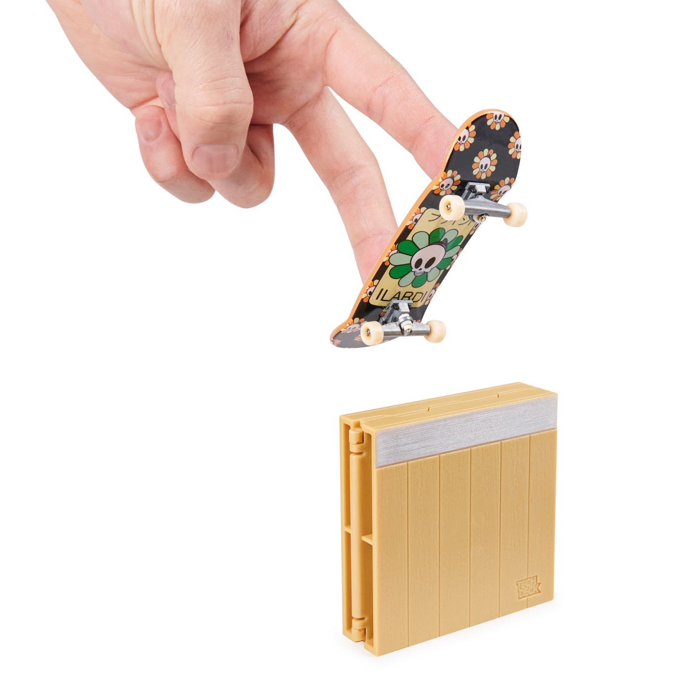 TECH DECK FINGERBOARD PACHET CU OBSTACOL BLIND