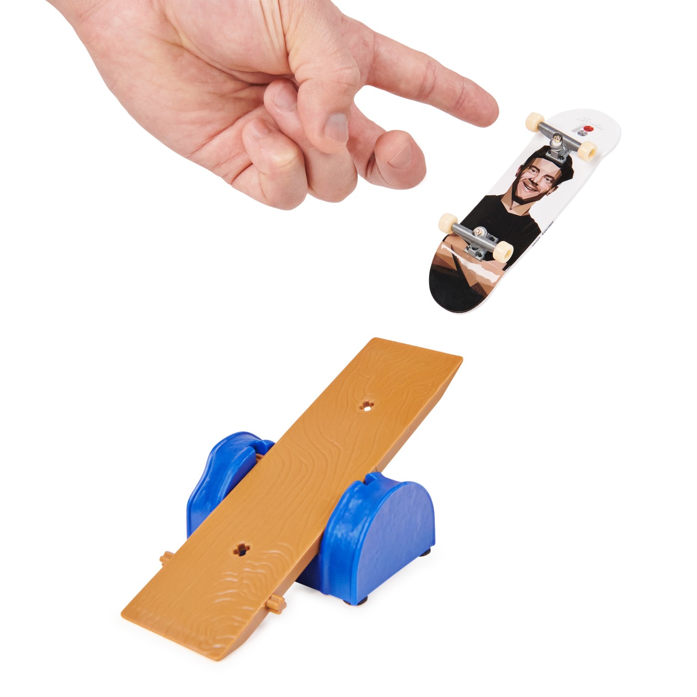 TECH DECK FINGERBOARD PACHET CU OBSTACOL PLAN B