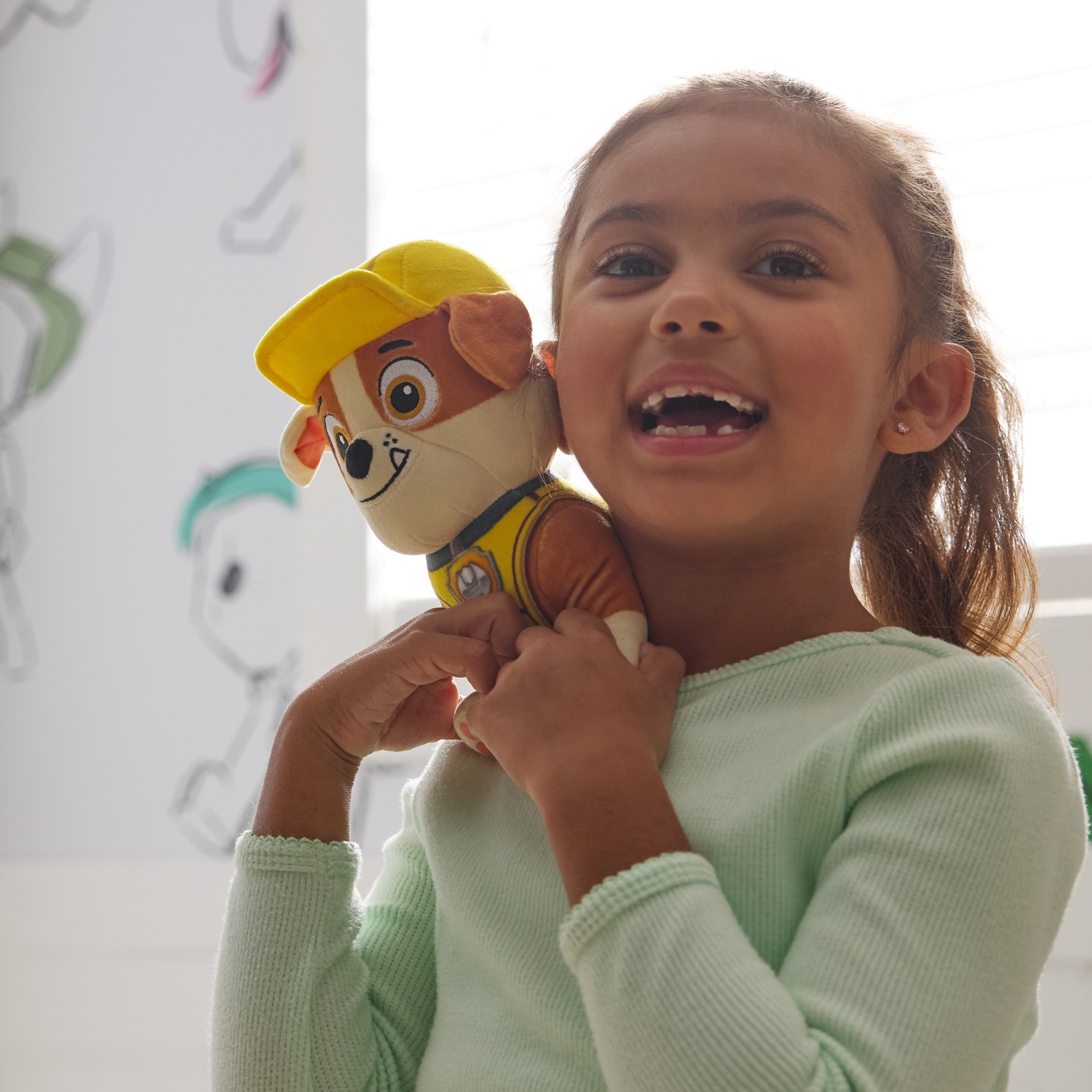 PATRULA CATELUSILOR JUCARIE DE PLUS RUBBLE 17CM