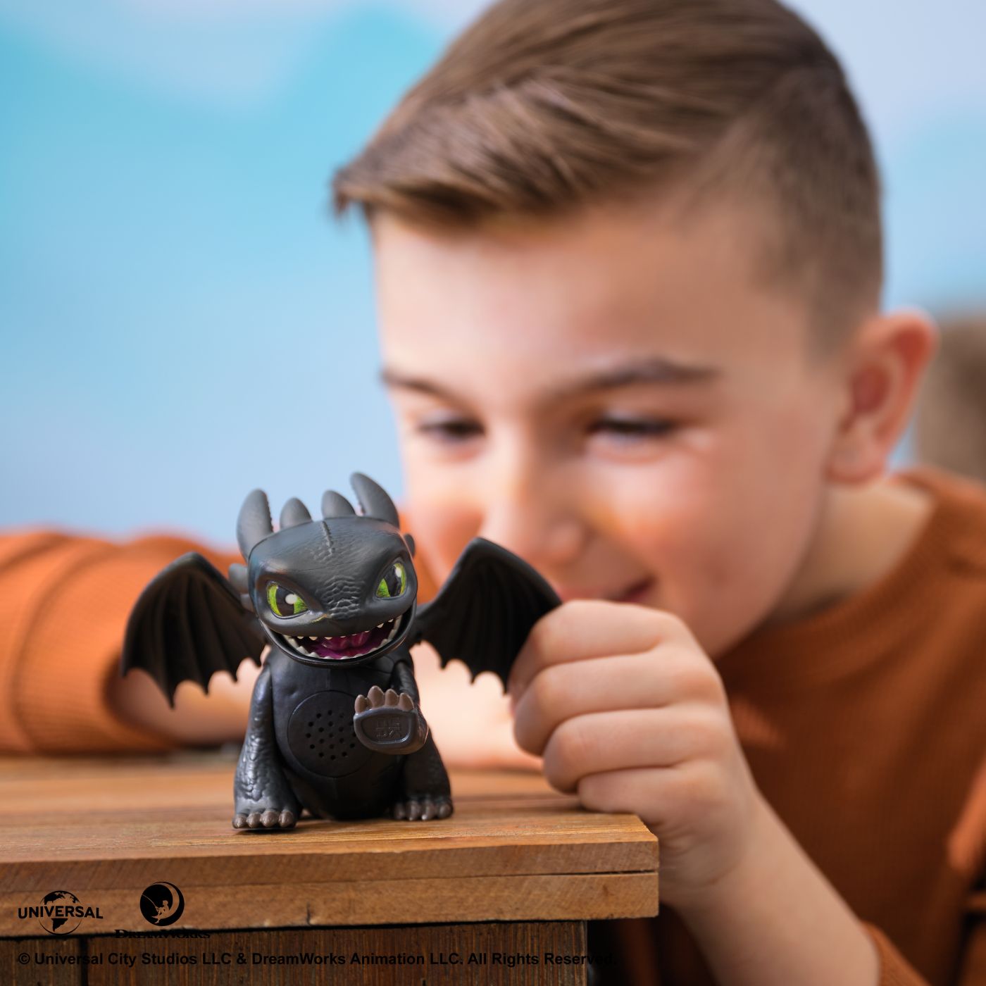 CUM SA ITI DRESEZI DRAGONUL FIGURINA DRAGON TOOTHLESS CU SUNETE