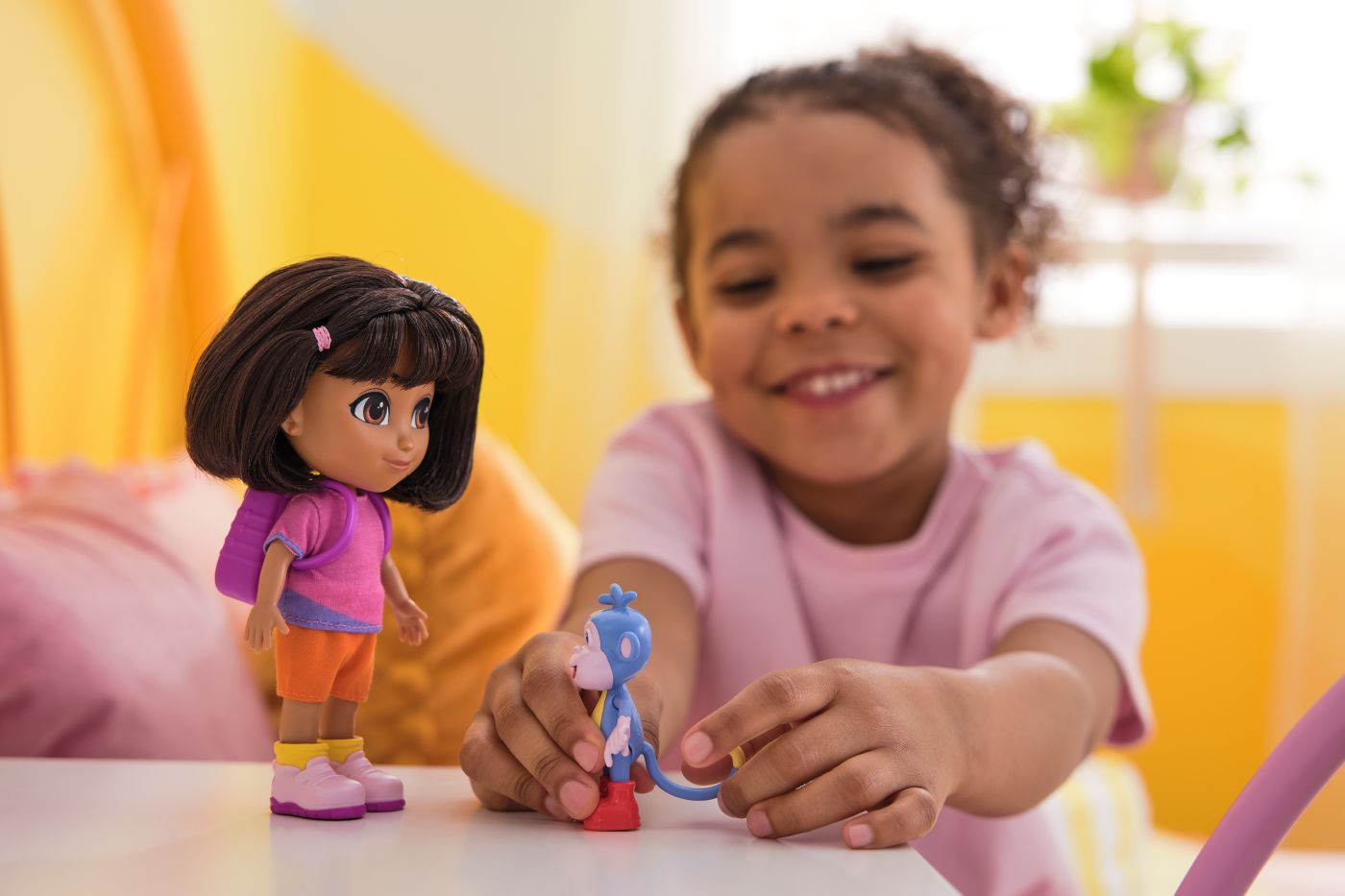 DORA SET CEI MAI BUNI PRIETENI PAPUSA DORA SI BOOTS CU ACCESORII