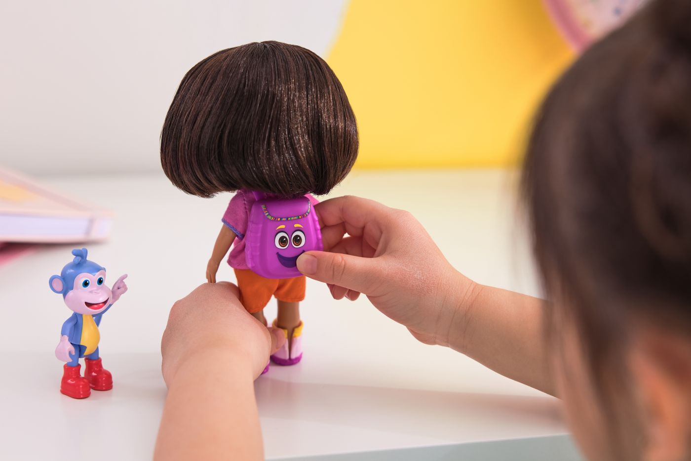 DORA SET CEI MAI BUNI PRIETENI PAPUSA DORA SI BOOTS CU ACCESORII