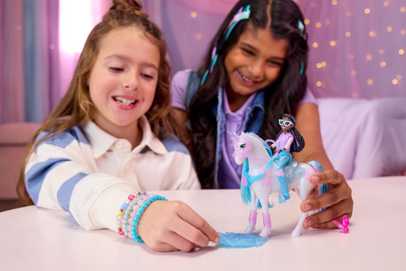 UNICORN ACADEMY SET AVENTURA CU PIETRE PRETIOASE A LUI GLACIER