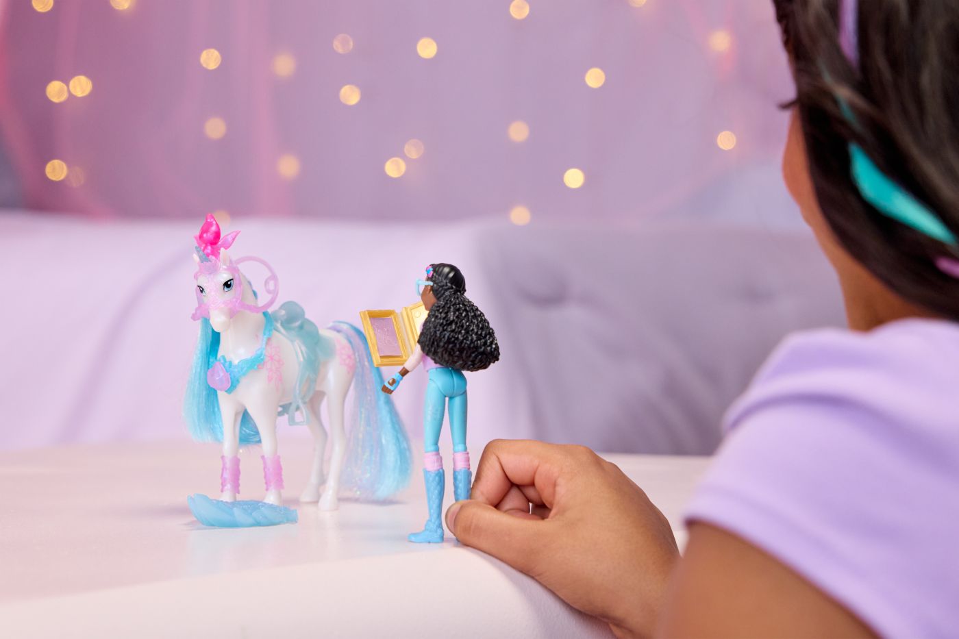 UNICORN ACADEMY SET AVENTURA CU PIETRE PRETIOASE A LUI GLACIER