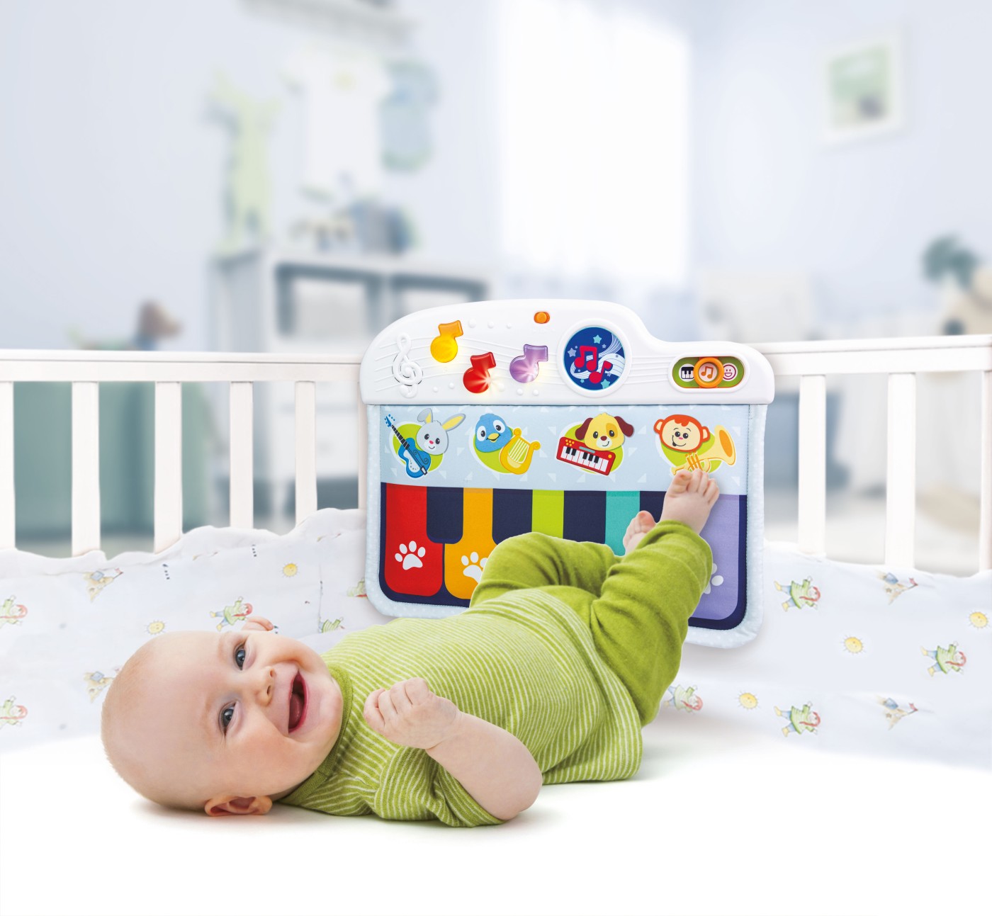 WINFUN PIAN CU SUNETE SI LUMINI