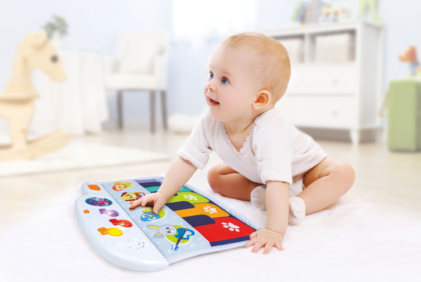 WINFUN PIAN CU SUNETE SI LUMINI