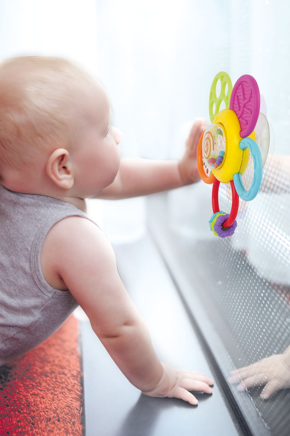 Set 4 zornăitori și jucării de dentiție pentru bebeluși Winfun 0+ luni