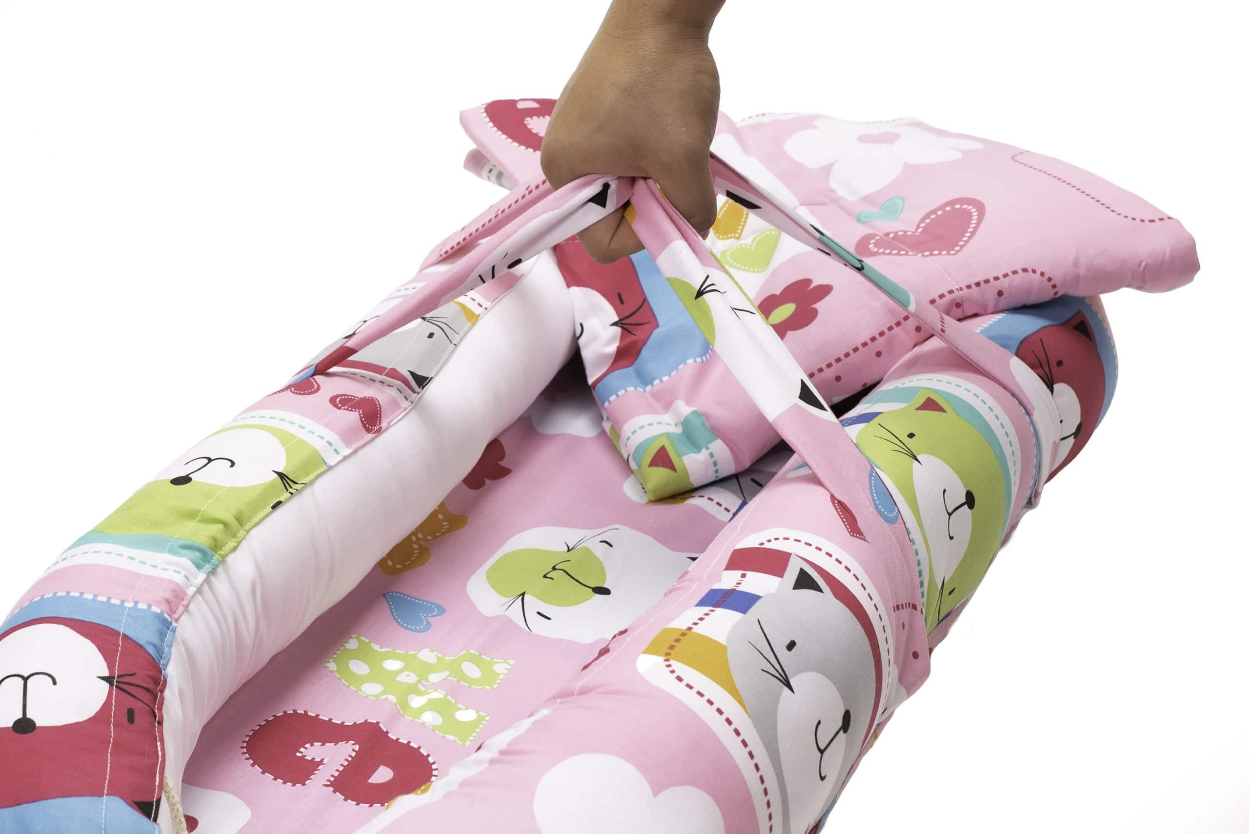 Culcus pentru caini si pisici de talie mica - model Pisicute