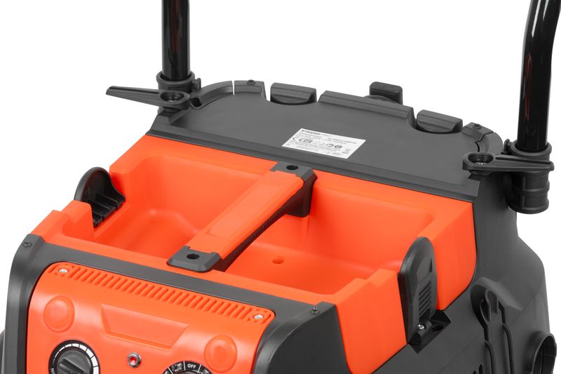 Aspirator industrial Strend Pro 40L, 1600W, filtru HEPA, scuturare automata