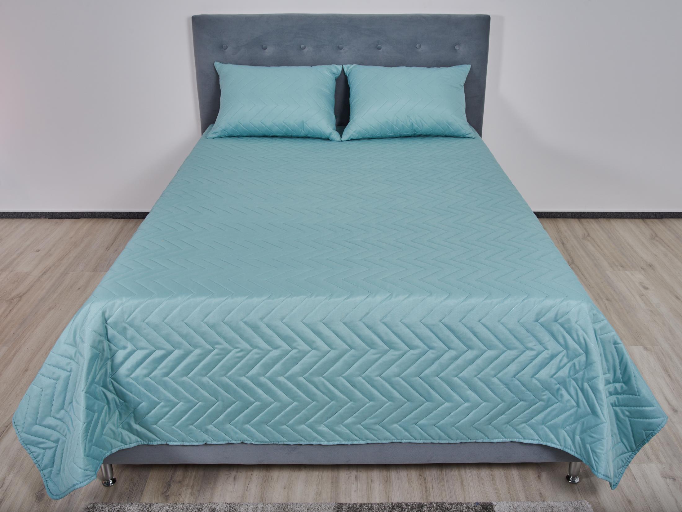 Cuvertura matlasata Somnart Coral 240x210 cm, model floral, diverse culori