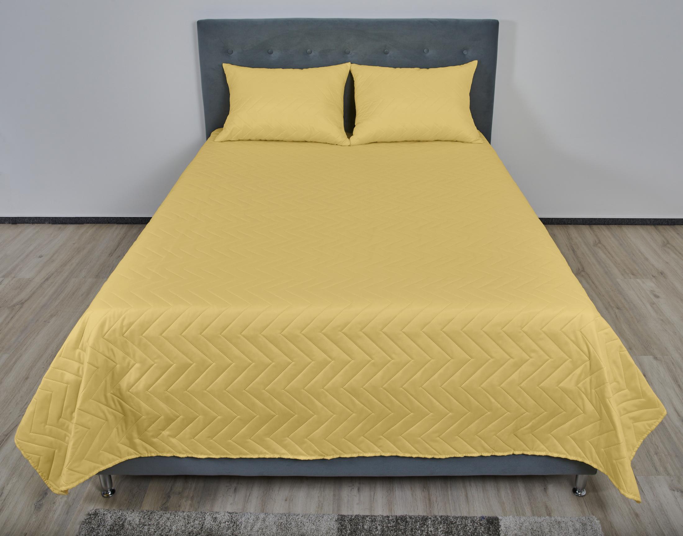 Cuvertura matlasata Somnart Coral 240x210 cm, model floral, diverse culori