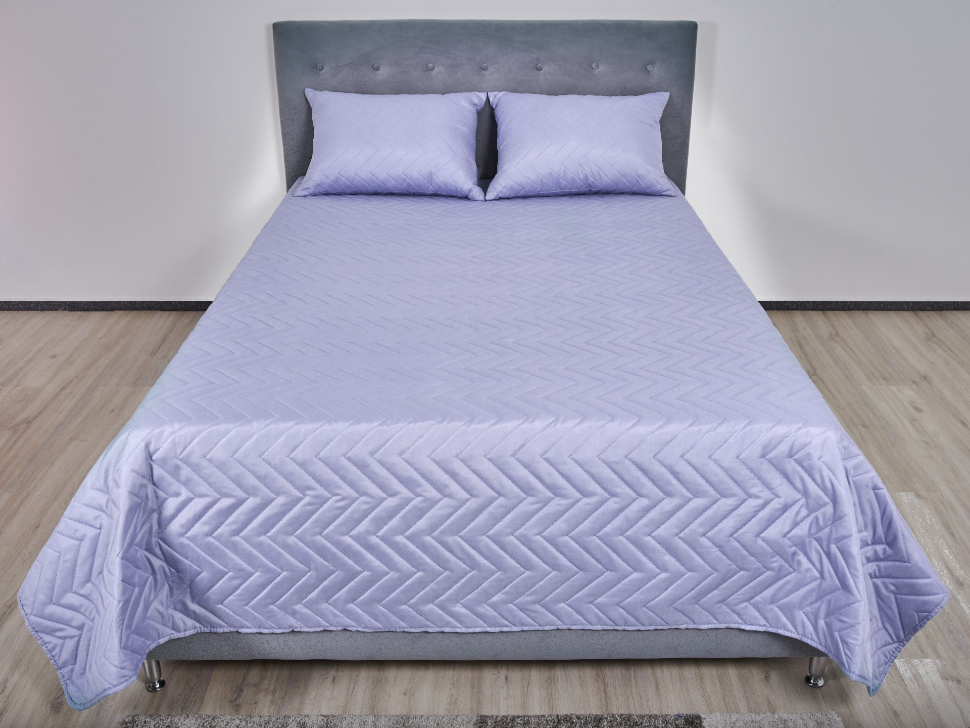 Cuvertura matlasata Somnart Coral 240x210 cm, model floral, diverse culori