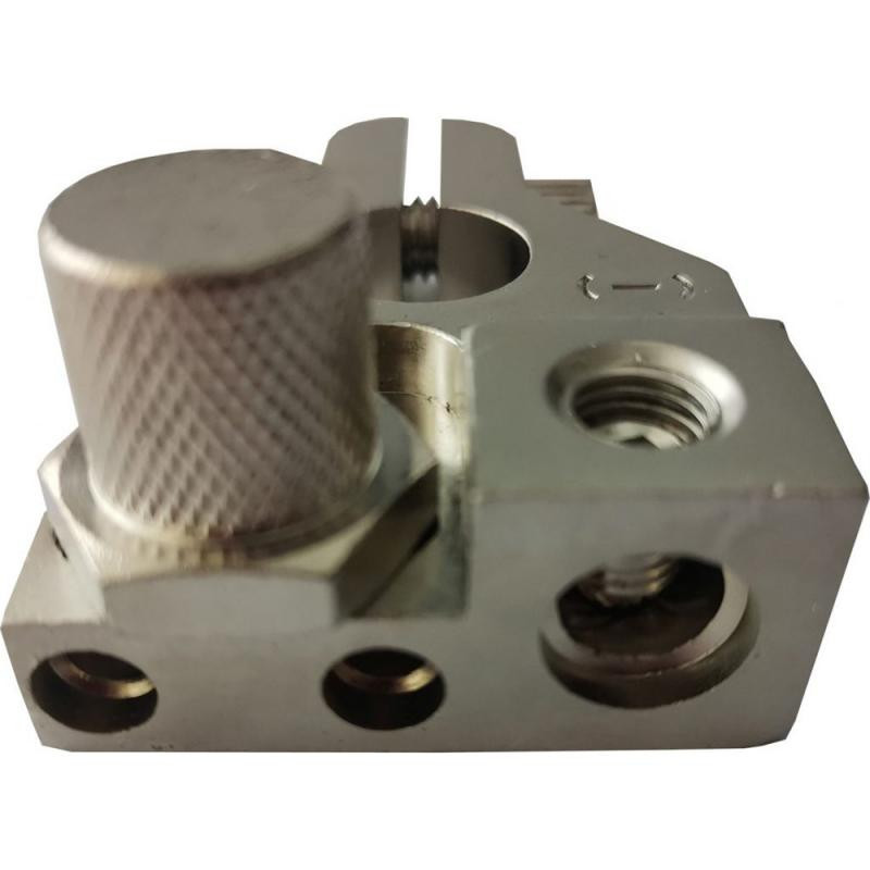 Borna negativă baterie cu bloc de distribuție Audio System