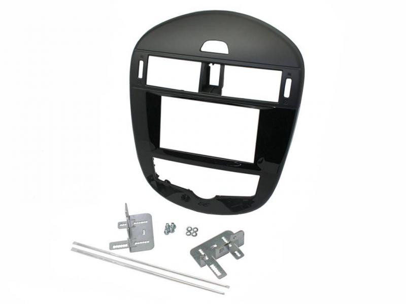 Rama adaptoare 2DIN Connects2 pentru Nissan Pulsar 2015, negru mat/lucios