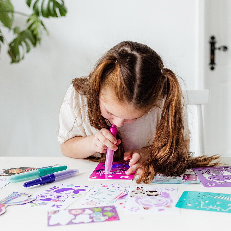 Set creativ 3 in 1 Gabby's Dollhouse cu bratari si pictura cu diamante