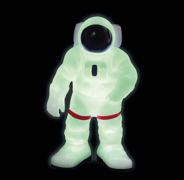 Lampa de veghe Astronaut pentru copii, cu glow in the dark si oprire automata