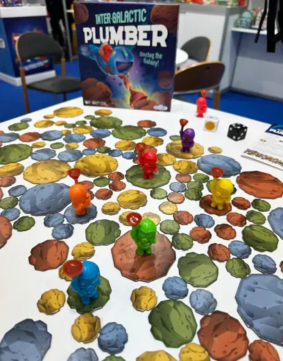 Joc de societate Instalatorul Intergalactic pentru 2-6 jucatori, 8 ani+