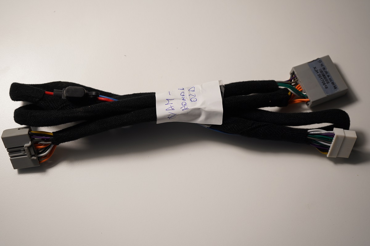 Cablaj plug & play Honda pentru amplificator DSP Nakamichi NDSK4285