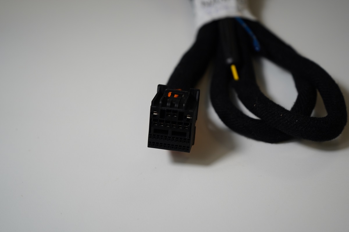 Cablaj plug & play Ford Focus pentru DSP Nakamichi NDSK4285, 1 m