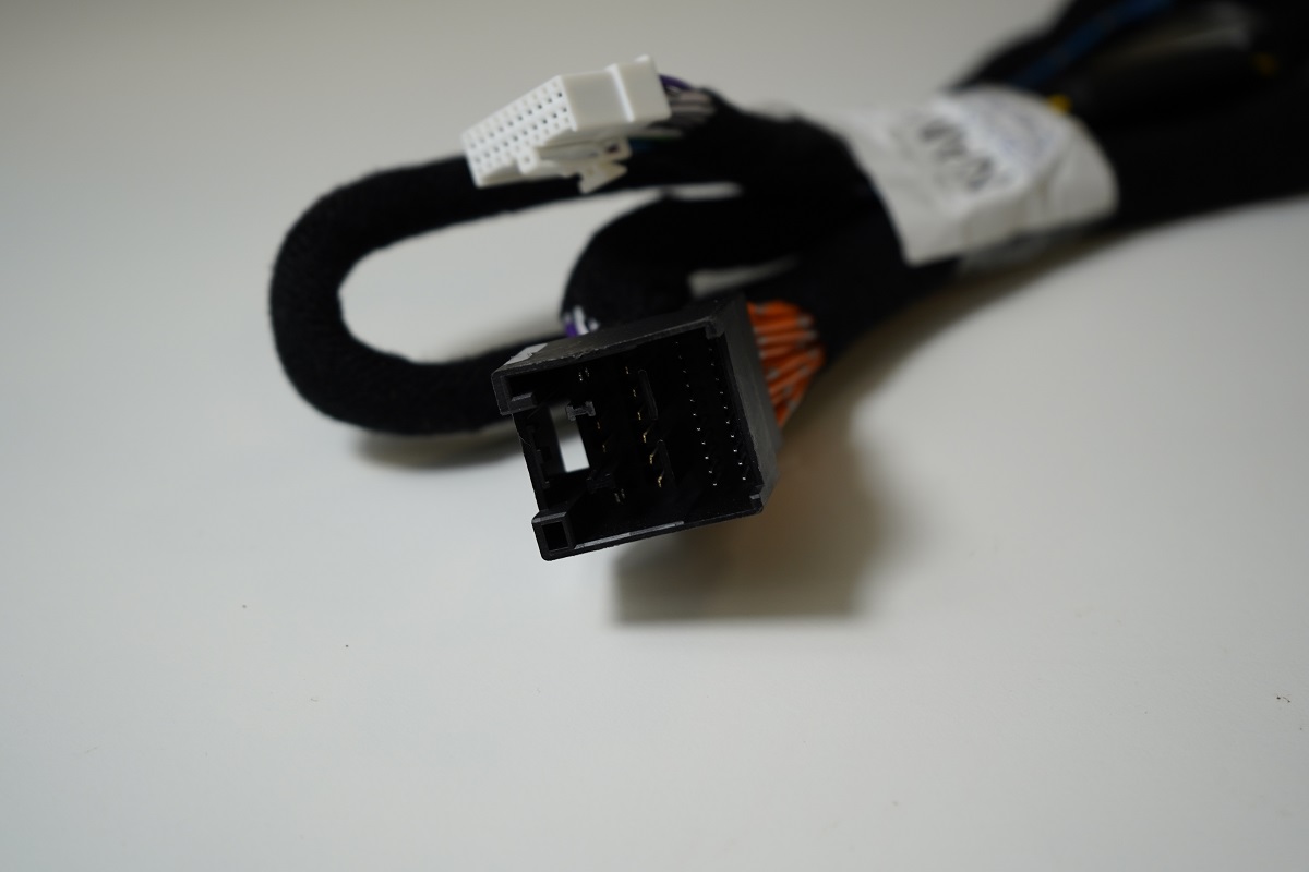 Cablaj plug & play Ford Focus pentru DSP Nakamichi NDSK4285, 1 m