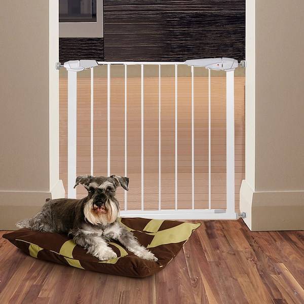 Poarta de siguranta Safety Gate pentru scari, ajustabila 132-141 cm, din otel, alba Household NewTrend