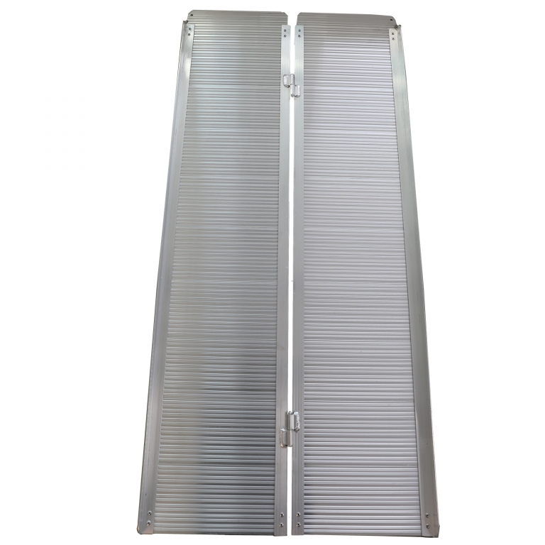 Rampă pentru scaun cu rotile din aluminiu cu margini ghid, pliabilă 152x70cm, max. 270kg Performance AutoTuning