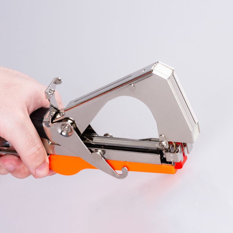 Cleste pentru legat plante Cameleon, set cu 10 benzi si 10000 capse