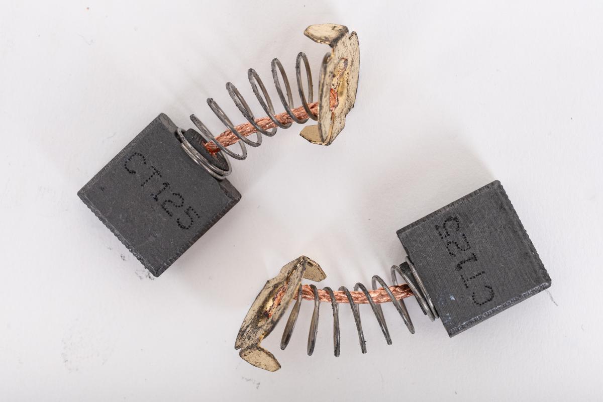 Perii carbon pentru circular de debitare metale Blade