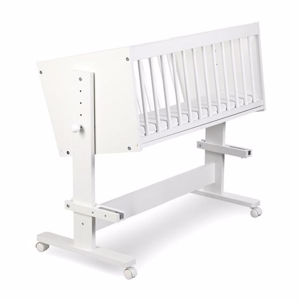 Pătuț copii din lemn KLUPS Zoya alb, reglabil, cu roți, 90x40 cm