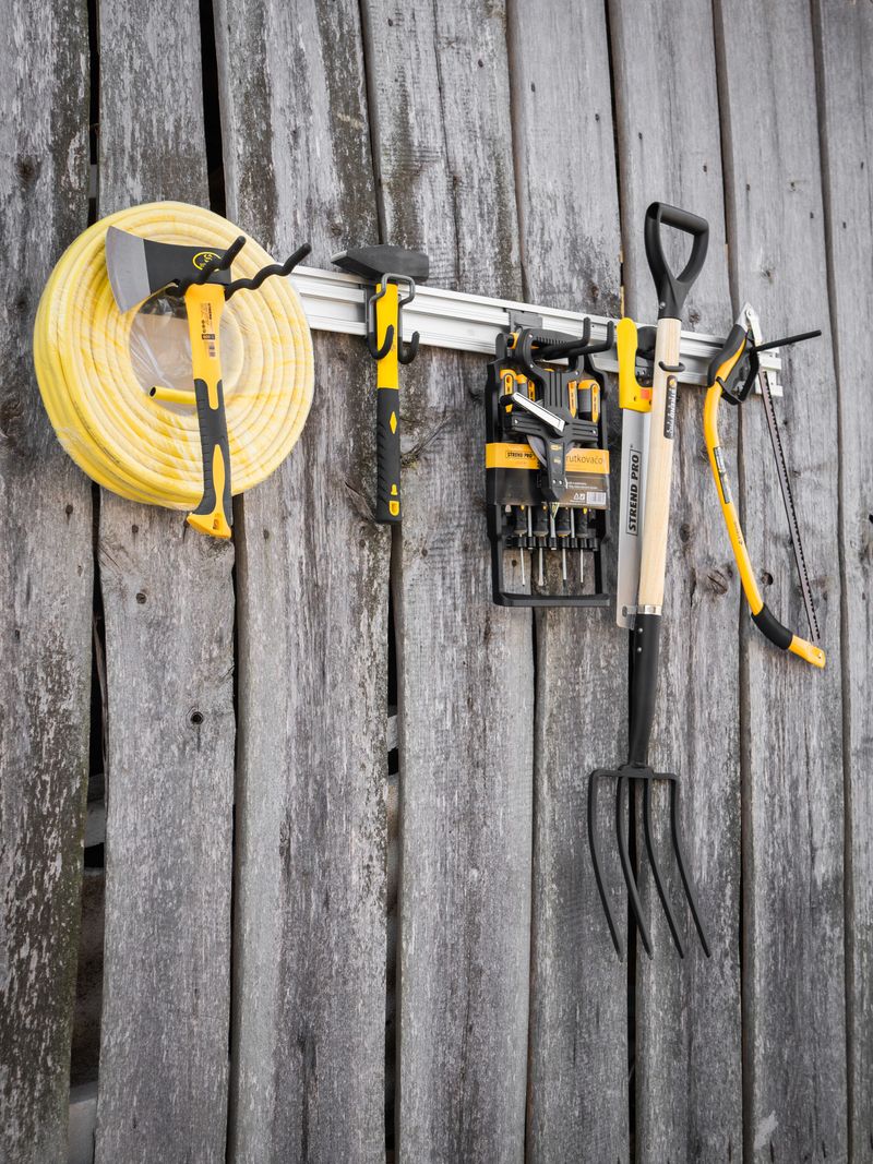 Suport organizare unelte de perete Strend Pro G-mate, 120 cm, 6 piese