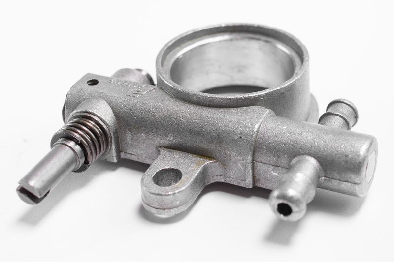 Pompa de ulei pentru drujbă Worcraft GCS26-10, piesa 42